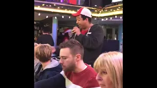 Broadway Singing Stardust Diner - New York | Manhattan NYC