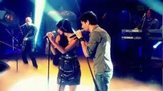 Enrique Iglesias feat Nicole Scherzinger - Heartbeat(live @Paul O'Grady Show)