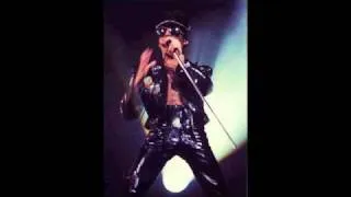 6. We Are The Champions (Queen-Live In Munich: 2/11/1979)