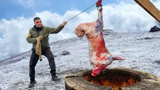 A Whole Lamb Cooked In An Underground Tandoor! Dinner In Beautiful Nature