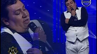 YO SOY 21-08-14 JUAN GABRIEL SORPRENDE CON "ABRAZAME MUY FUERTE" [YO SOY CAMPEON DE CAMPEONES]