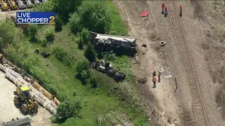 Driver killed after Metra MD-N train hits dump truck, partially derails in Grayslake