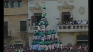 Castellers de Vilafranca - Primer intent a la història del Pd9fmp - Tots Sants 2002