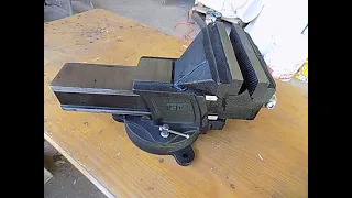 imadło ślusarskie Waryński 150,kupiłem imadło,locksmith vise  150, I bought a vice for the workshop,