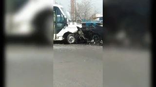 ДТП с участием маршрутки в Чите, трое пострадавших