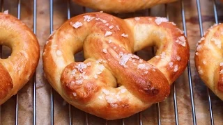 Homemade Soft Pretzels (Easy Recipe: No-Knead, No Machine) -  Gemma's Bigger Bolder Baking Ep 87