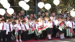 4 сентября во всех школах Абхазии прозвенел первый звонок