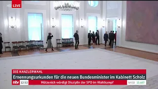 LIVE: Bundespräsident Steinmeier ernennt die neuen Bundesminister