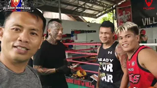 CoachAlaVlog698: @BOYUNGAS09 tinuroan ko ng basic punching at #VBGym/Ang Lakas Pala sumuntok..