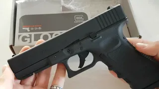 Glock 17 blow back - prezentacja broni i niezbędnych rzeczy