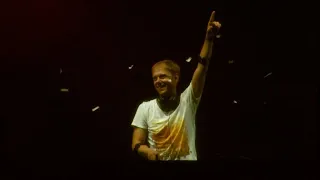 @arminvanbuuren plays "Waves" at UNTOLD 2015