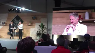 Geoffrey Hinton explains Neural Networks at Google I/O 2019