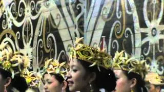 Lagu Dayak Kenya - Long Nawang