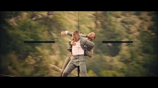 007: Координаты «Скайфолл» (2012) — Драка на крыше поезда — Сцена из фильма 1/10