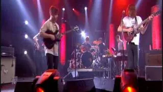 Foals // Spanish Sahara ¦ live performance @ Live De Semaine 2010)