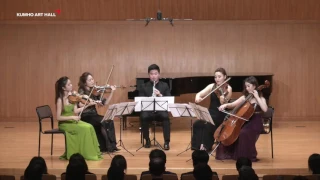Han Kim plays Mozart clarinet quintet K.581 with Kumho Asiana Soloists