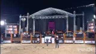 rodeio de carvalhópolis e show com João Bosco e Vinícius