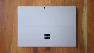 Распаковка Surface Pro (2017)