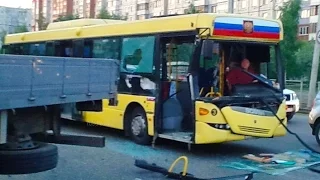 Bus Crashes, Tram Crashes, Trolleybus Crashes compilation 2016 Part 3