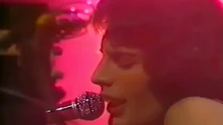 Queen - Bohemian Rhapsody (Live at Earl's Court 6/6/77)