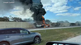 Small plane collides with vehicle on I-75 in Florida killing 2
