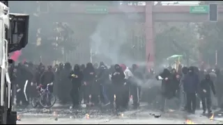 Беспорядки вспыхнули во время памятного марша в Чили