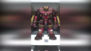 SDCC 2015 - Comicave Studios Hulkbuster and Iron Man Mark XLIII 1/4 Scale Collectible Figures Demo