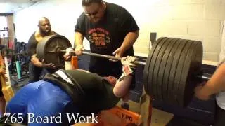 Blaine Sumner - 905 Bench Press