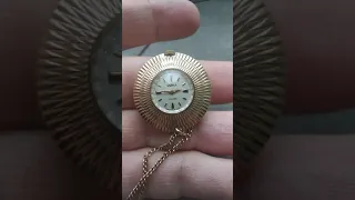 Chaika watch pendant 17 jewels made in Soviet Union/Collectible watch CHAIKA /ladies watch/girl watc