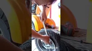 PAANO MAGLAGAY NG PITO SA GULONG NG EBIKE | EBIKE REPAIR SHOP #ebike