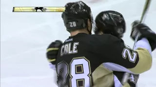 Down-and-out Crosby makes one-handed assist