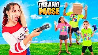 ARLEQUINA INVADIU NOSSA CASA E FEZ O DESAFIO DO PAUSE *deu ruim?