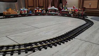 The New Bright Holiday Express - Animated Train Set