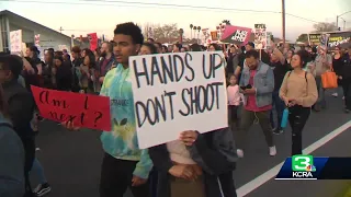 Hundreds march in south Sacramento 1 year after Stephon Clark's police shooting death