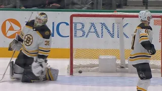 Linus Ullmark Gets Pulled After Allowing 4 Goals In 15 Shots