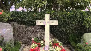 Paying respects to Audrey Hepburn.