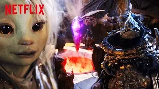 The First Scene of The Dark Crystal | The Story Explained | Netflix