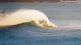 Heavy West Oz wave lights up (bodyboarders only)