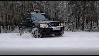 Snow Drifting Honda CRV I & Suzuki Grand Vitara I