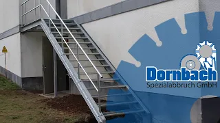 Stahltreppe mit Podest angefertigt und montiert - Dornbach Spezialabbruch GmbH