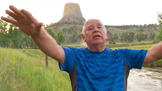 Dakota Chief Explains that Grey Horn Butte, aka "Devils Tower" is an Ancient Tree Stump