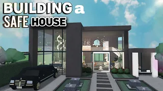 BUILDING A SAFE HOUSE In BLOXBURG