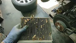 How to remove 2017 Jeep Renegade Cabin Air Filter, Cabin Air filter location