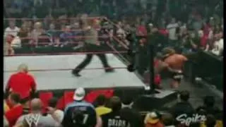 wwe.raw.03.29.04 shelton benjamin vs triple h part 3