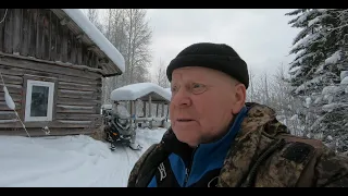 ВЕЗЁМ В ТАЁЖНУЮ ИЗБУ НОВУЮ ПЕЧЬ, САНИ НЕ ВЫДЕРЖАЛИ  ТРИ ДНЯ В ТАЙГЕ