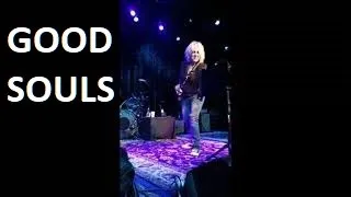 Lucinda Williams - GOOD SOULS (1/26/2020). A moving performance of her new song, on her birthday.