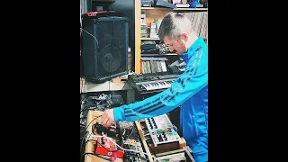 Back to the Crates - beatstep pro, nts 1, dod compressor, volca keys, volca drum, kp mini