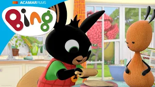 Bing a Flop pečou pro Charlieho a Coco perníčky! | Bing Český