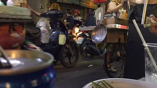 NGỒI ĂN CHƠI ĐÊM Ở BÙI VIỆN LÚC 0 GIỜ - BuiVien, SaiGon