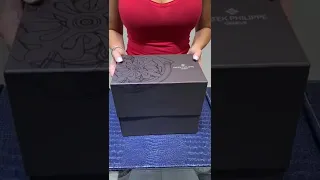 She won 1st prize for mastering this unboxing!